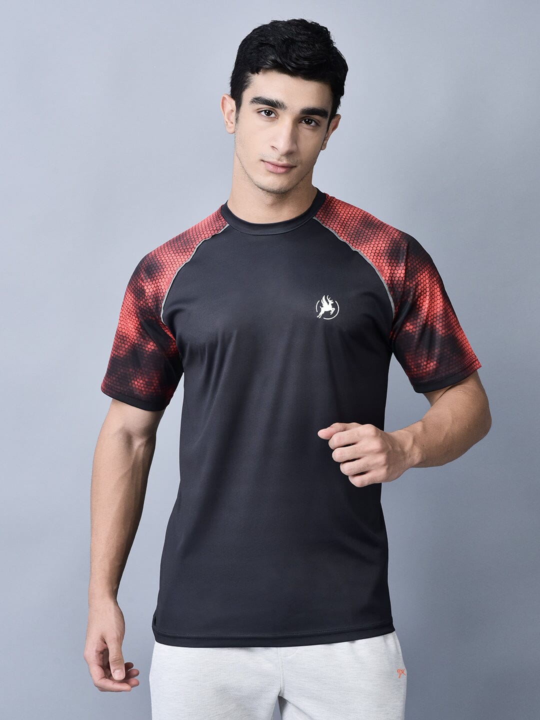 Field Performance T-Shirt Black/Red - trenz