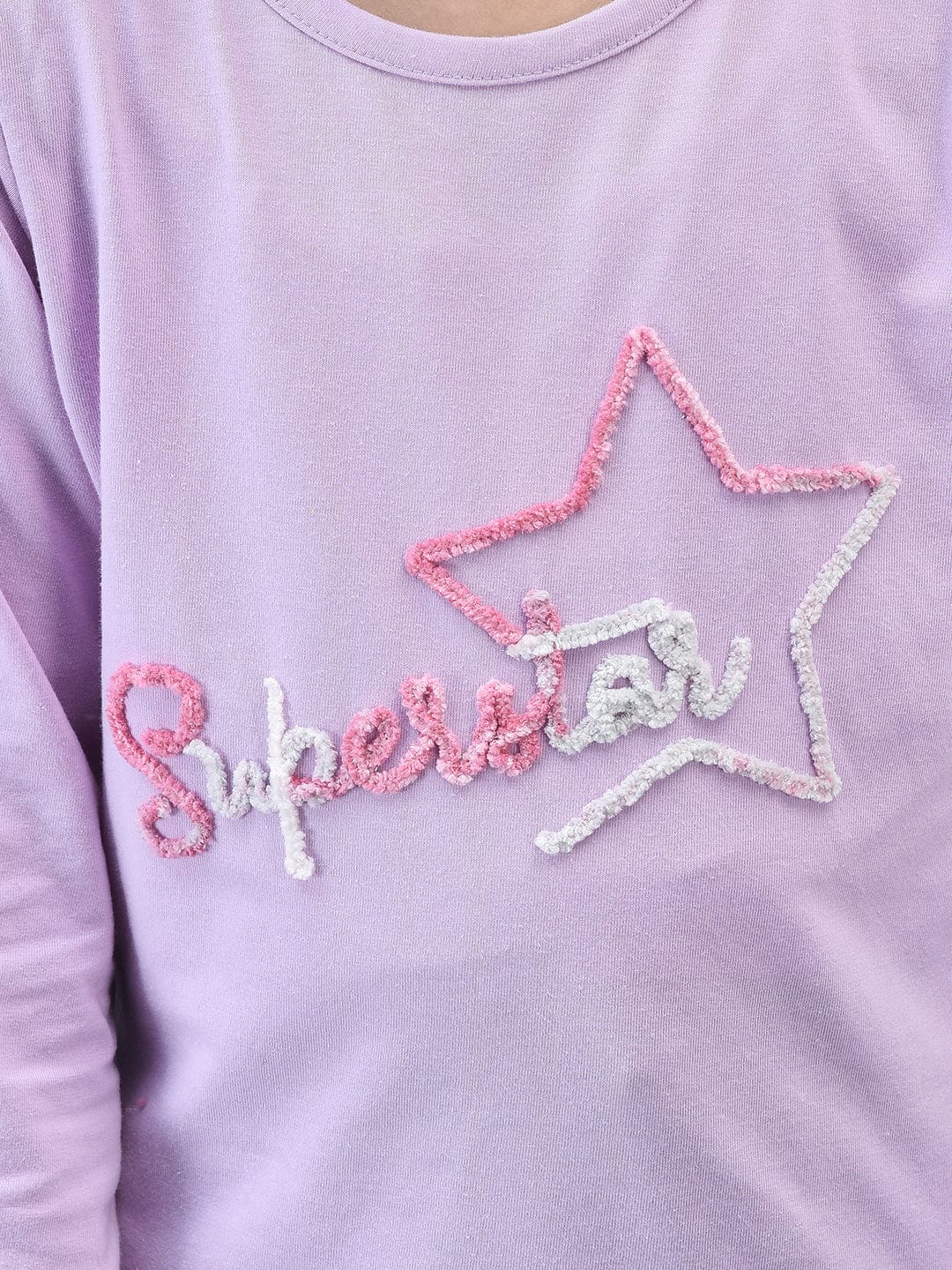 Superstar Fuzzy Embroidered Tshirt - trenz